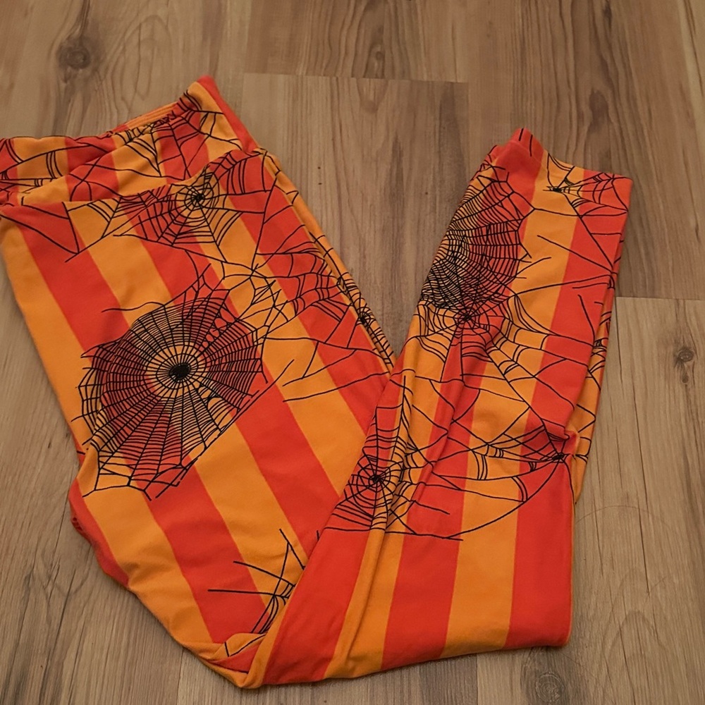 LuLaRoe Orange and Black Spider‎ Web Leggings